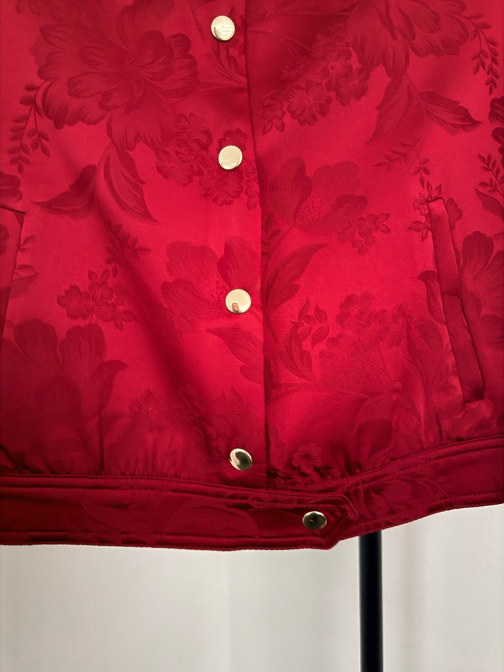 Zara Red Floral Waist Length Jacket with Gold Buttons - Picture 5 of 6